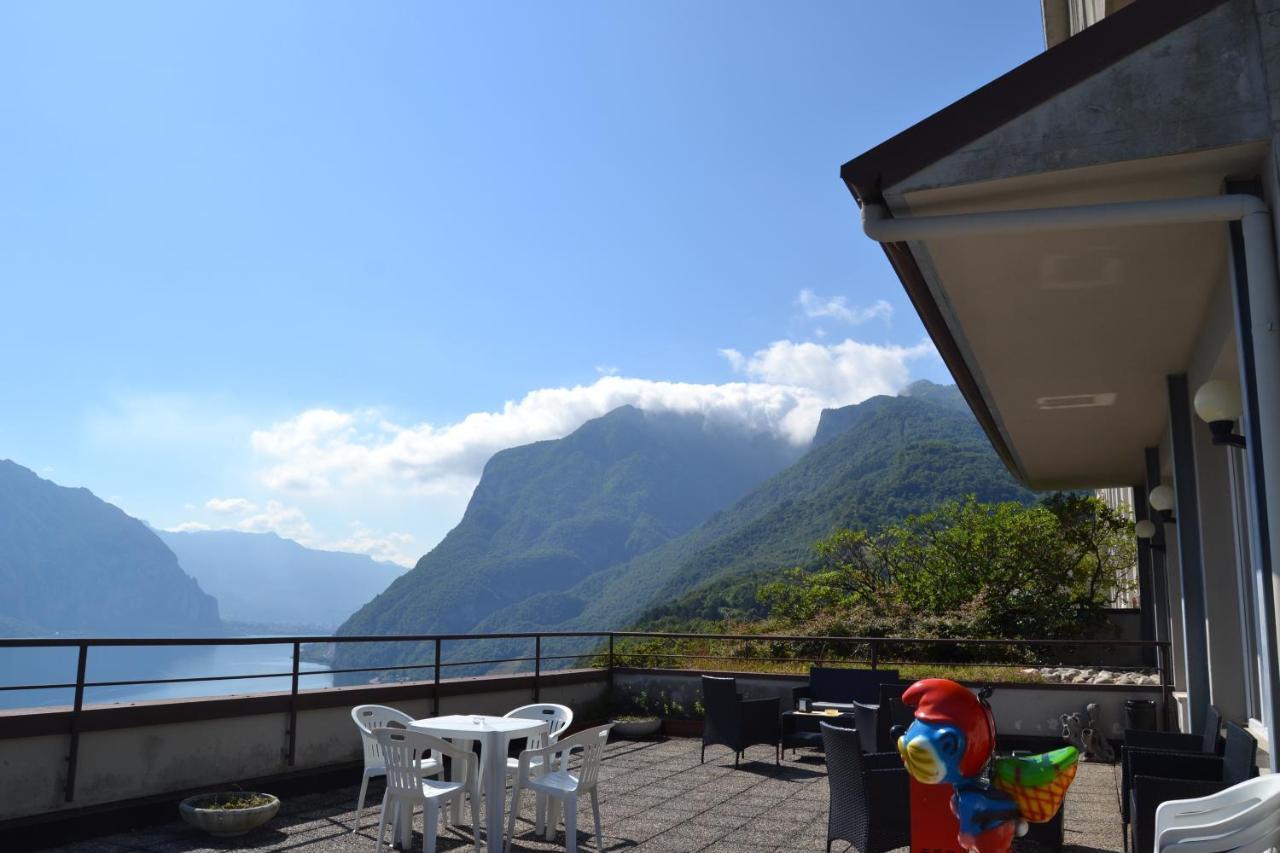 Appartamenti Lago Di Como Valbrona Exteriör bild