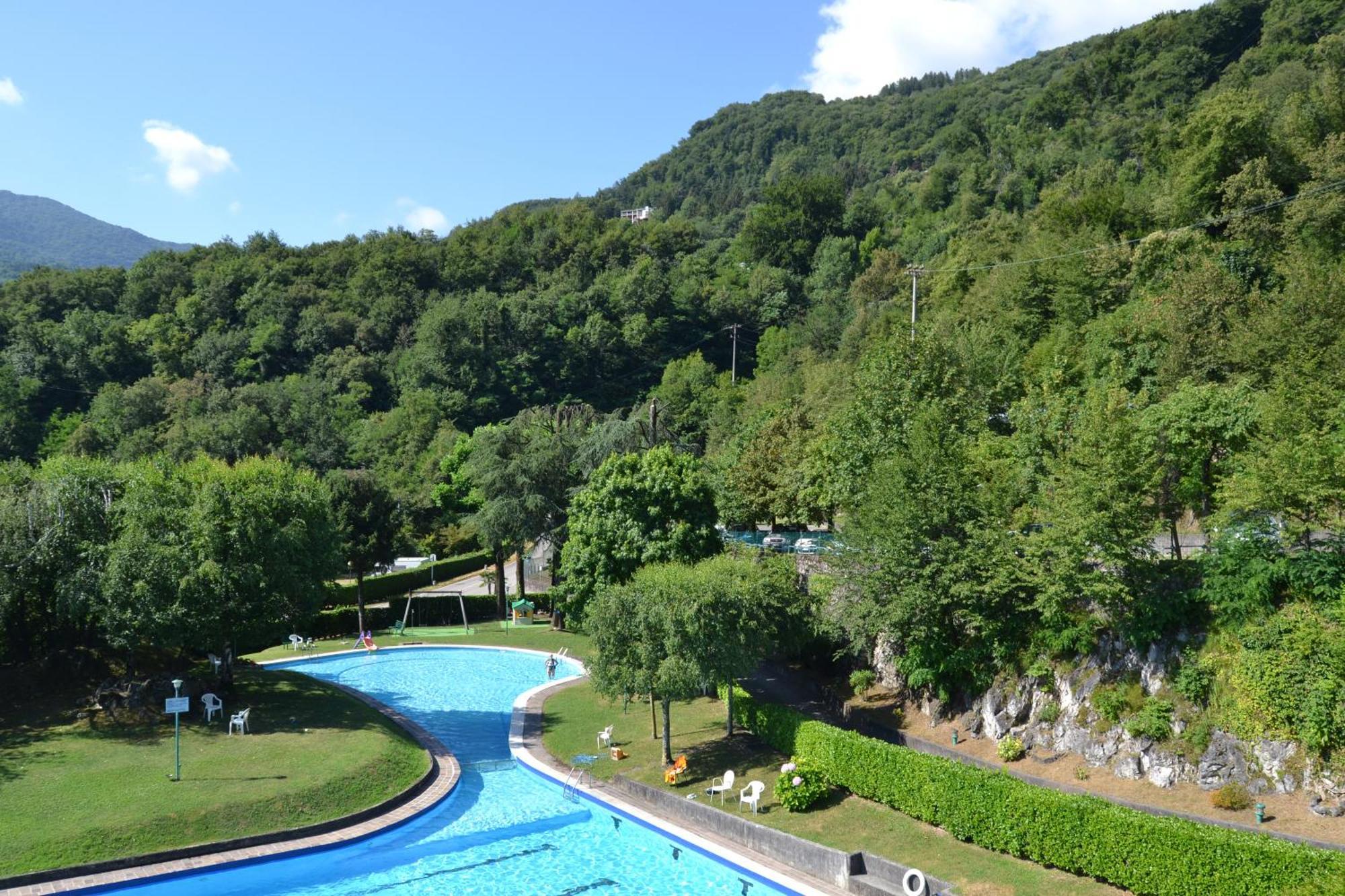Appartamenti Lago Di Como Valbrona Exteriör bild